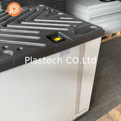 EVAライニング付き折りたたみパレットボックス、2つのCタイプコーミングパネルスプライスデザイン、プラスチックパレットベース折りたたみスリーブボックス
